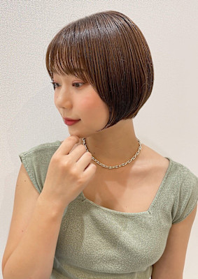艶髪小顔ショートボブ