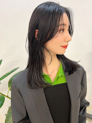 レイヤーカットで大人シルエットkchiara川野直人