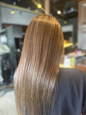 ハイライト／ベージュ