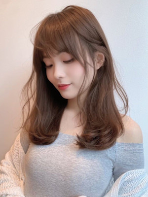 シアーカラー セミディ 似合わせカット くびレイヤー カール