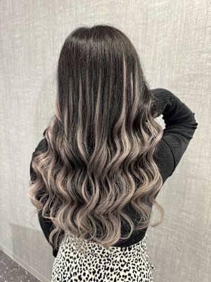 一気にイメチェン！エクステバレイヤージュ！