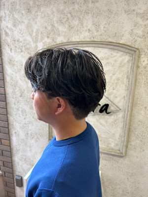 センターパート×パーマ