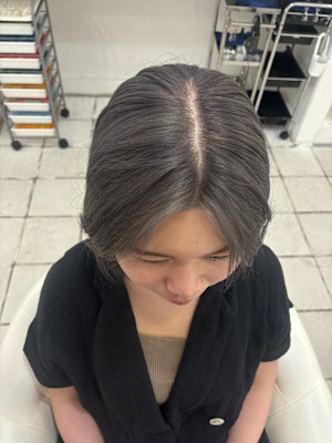 ハスキーグレー