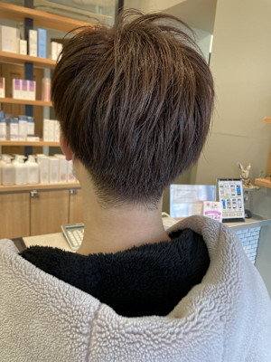 刈り上げスタイル