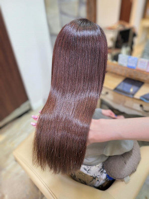 ピンクブラウン