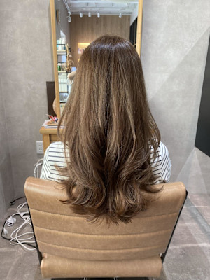 20代・30代　うる艶ベージュ(Sourire 神田)