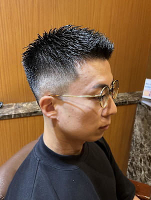 銀座　理容室　個室　メンズ　フェードカット