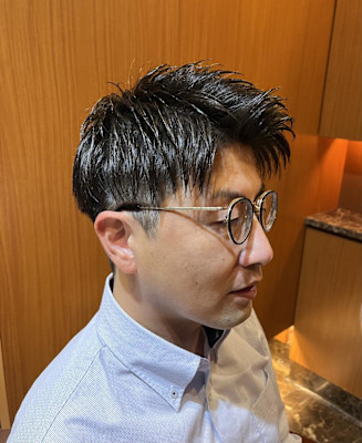銀座　理容室　メンズカット　ツーブロック　アップバング