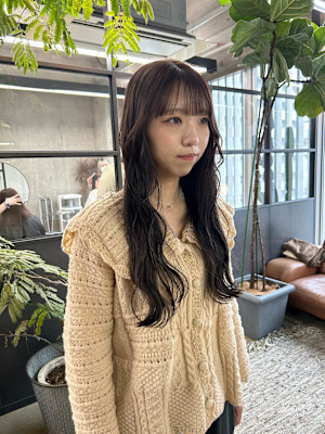 ベージュカラー