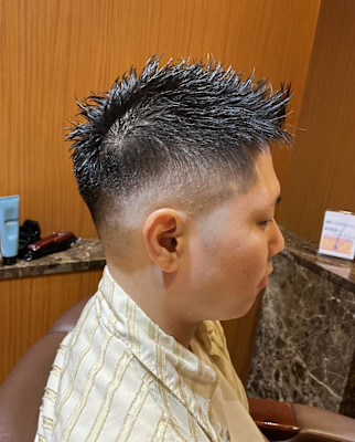 銀座　理容室　スキンフェード　フェードカット