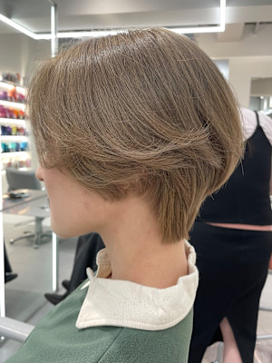 ミルクティーショートボブ