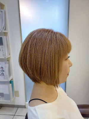 【MICHI refre店 藤原信恵】クセ活かしショートボブ