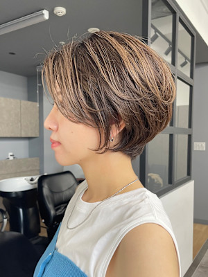 大人美フォルムショート