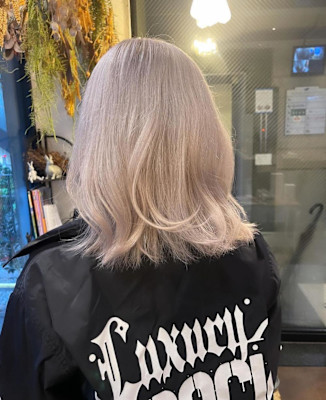 シルバーカラー