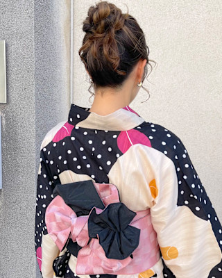 表参道ゆかた着付け　高めおだんごまとめ髪