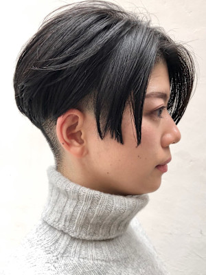 メンズライクショート刈り上げツーブロック 前下がりショート