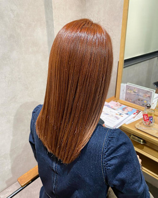 大人かわいいオレンジベージュ【sourire 神田】