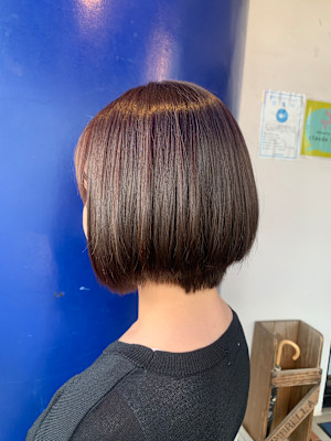 〈木賀　絵莉子〉透明感カラー/ピンクベージュ×ショートボブ