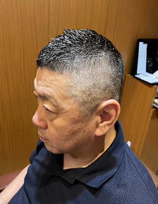 銀座　理容室　ベリーショート
