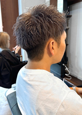 【IRIE 福岡】グレージュ×スパイキーショート