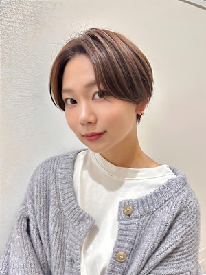 20代/30代/40代/ショート/マッシュ/透明感/小顔