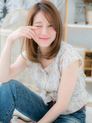 大人可愛いミルクティーカラー小顔ミニボブ　ことりベージュ