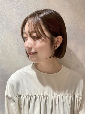 柔らかブラウン/韓国風ボブ/前髪なし/切りっぱなし/齋藤