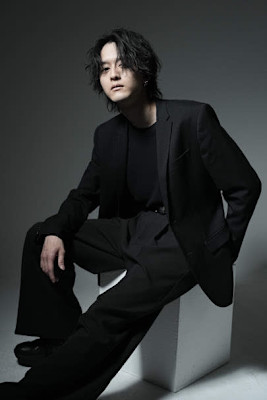 センターパート×ウルフ