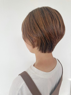 くびれ/ショート/ハイライト/ハイトーン