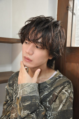 ウルフ×ゆるめパーマ　担当川角