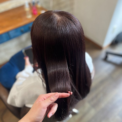 梅雨にも負けないうるつや髪質改善ストレート