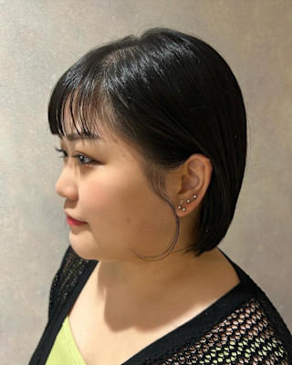 ぱつっとボブのインナーカラー