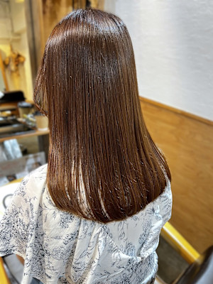 髪質改善　ストレート　ロング　ベージュ　うるツヤ　美髪