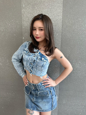 Lond Le’a 天神大名店×ロング