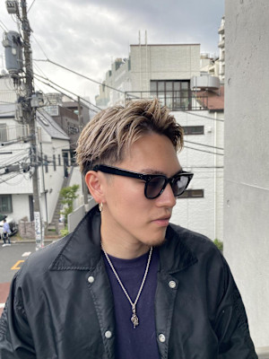 ウルフアッシュブラックカルマパーマベリーショート