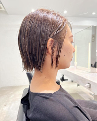 ミニボブ/スリークボブ/白髪ぼかしハイライト/グレージュ