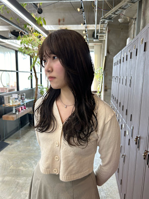 オリーブブラウン