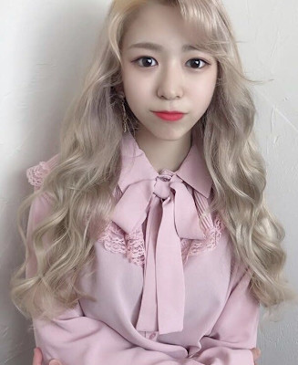 ホワイトベージュ