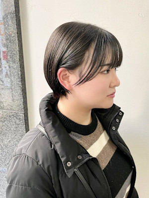 エモー丸みショート/小顔カット/前髪あり/30代20代/齋藤