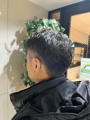 刈り上げ＋ふんわりパーマ