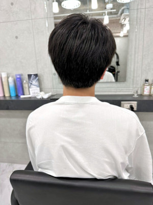 【夏向けスタイルチェンジ】メンズカジュアルツーブロック