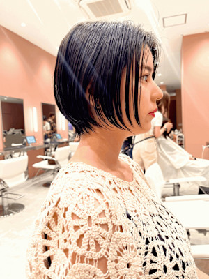 ショートボブ/グレージュ