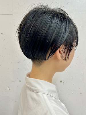 メンズライクボーイッシュ刈り上げツーブロックハンサム推しヘア