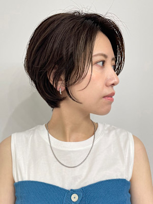 大人女性◎美フォルムショート