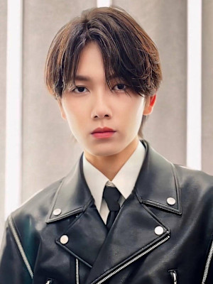 BLEACHi心斎橋店×ショート