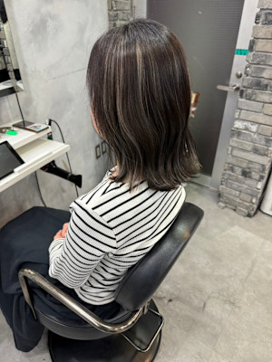 _WHITE 天神店×ミディアム