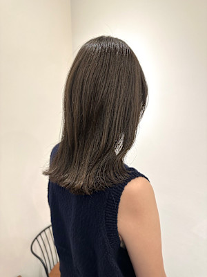 池袋 イルミナカラー 透明感 髪質改善 アッシュグレー♪