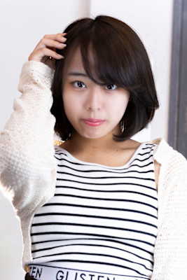 ブリーチなしアッシュベージュで綺麗なヘアスタイルに