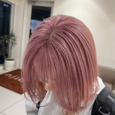 ペールピンクカラー