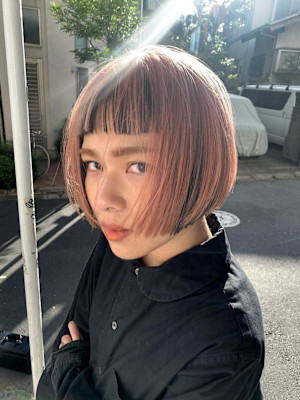 ピンクカラー　ペールピンク　ローライト　ミルクティーベージュ